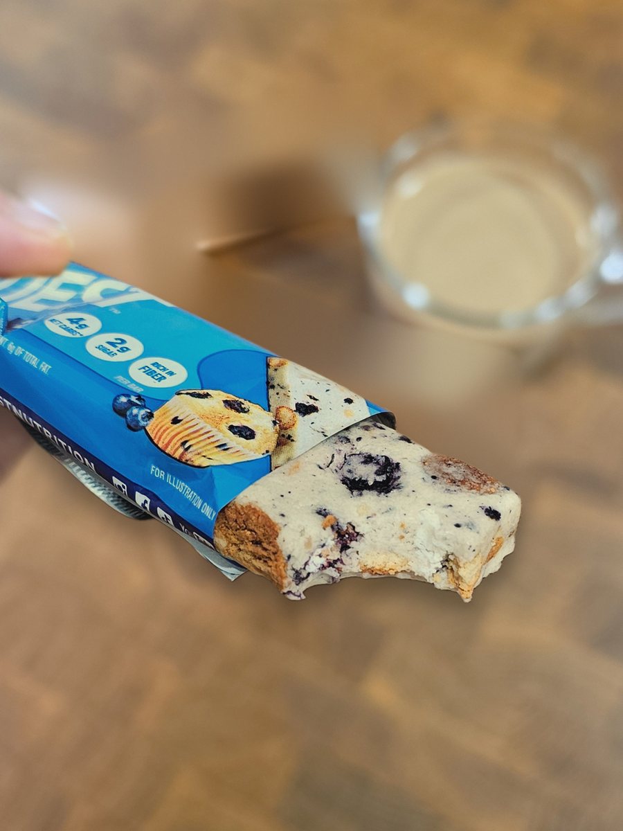 Quest Blueberry Muffin